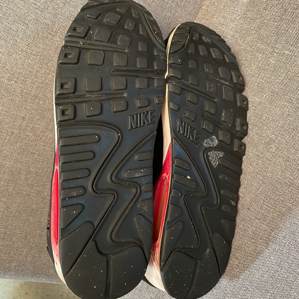 Nike Air Max sneakers size 6Y - Picture 6 of 8